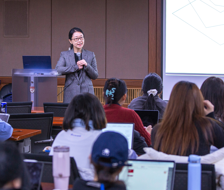 송지예 교수의 수업 풍경