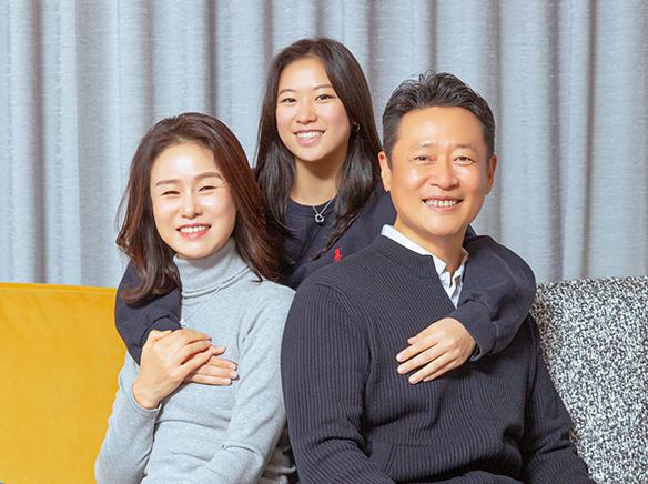 김진원, 한경희 교우 썸네일